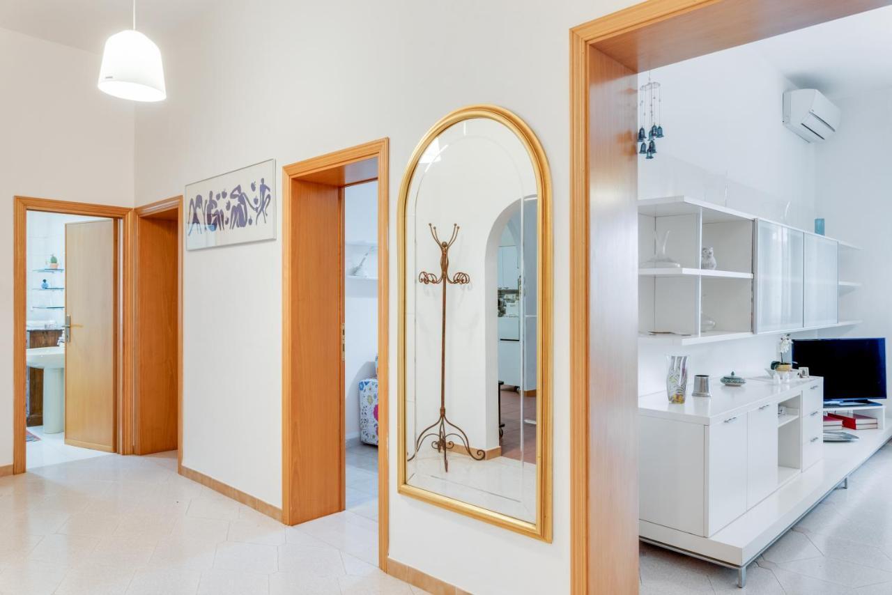 Marradi Apartment With Balcony Livorno Exterior foto